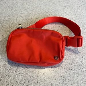 Lululemon Everyday Belt Bag